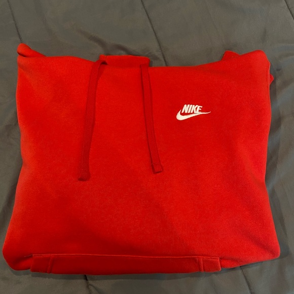 Nike Other - A true red Medium anime hoodie